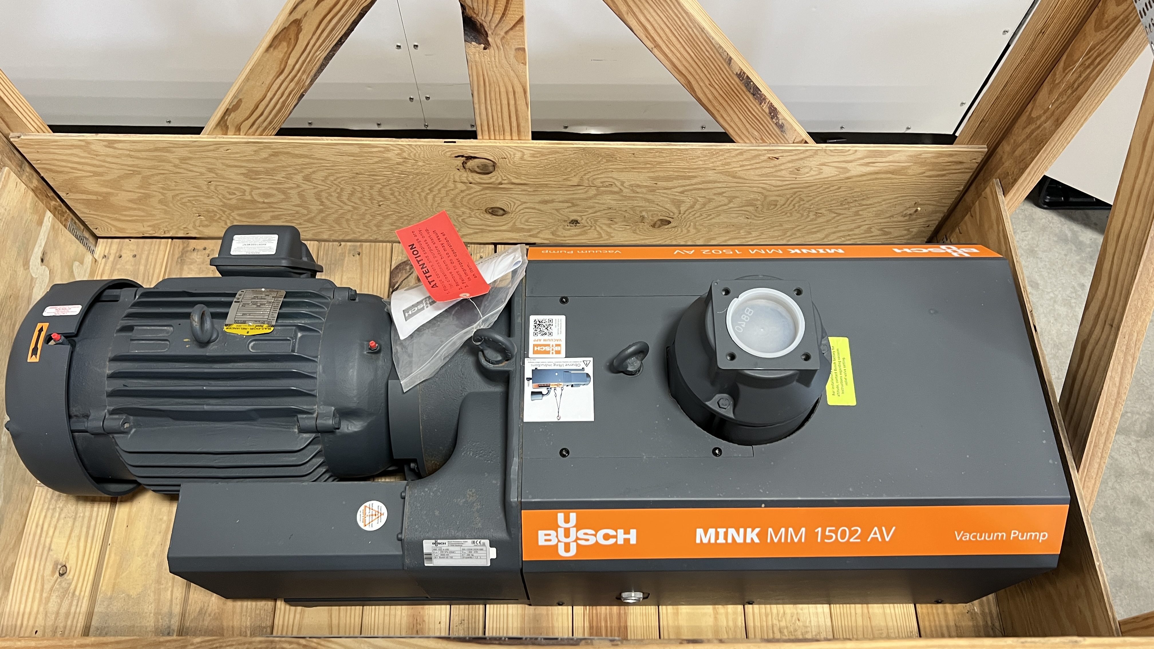 Busch MINK 1502 AV 06 Dry Claw Pump — 353 CFM – New Surplus